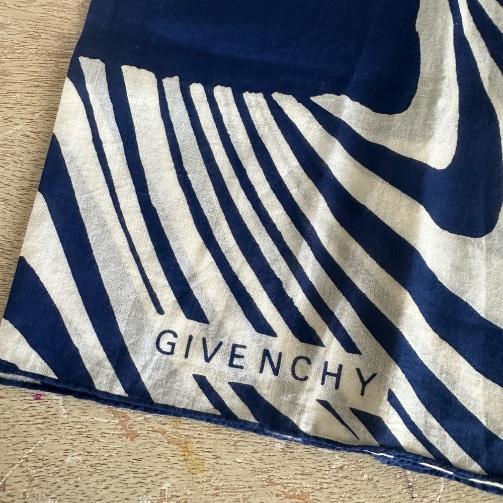 Vintage Givenchy Cotton Square Scarf - Picture 3 of 15